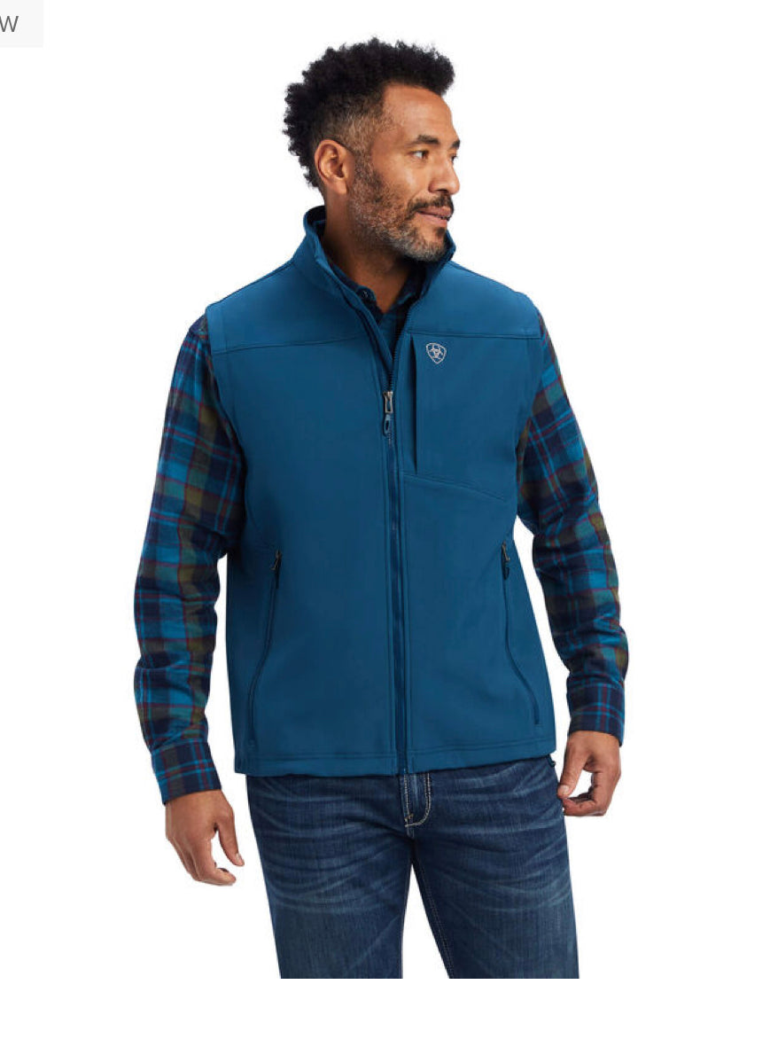 Ariat Men’s Logo 2.0 Softshell Vest - Whitt & Co. Clothing
