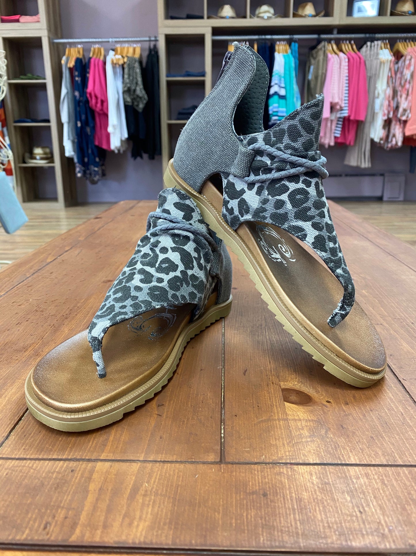 Very G Angelika Gray Leopard Sandal - Whitt & Co. Clothing