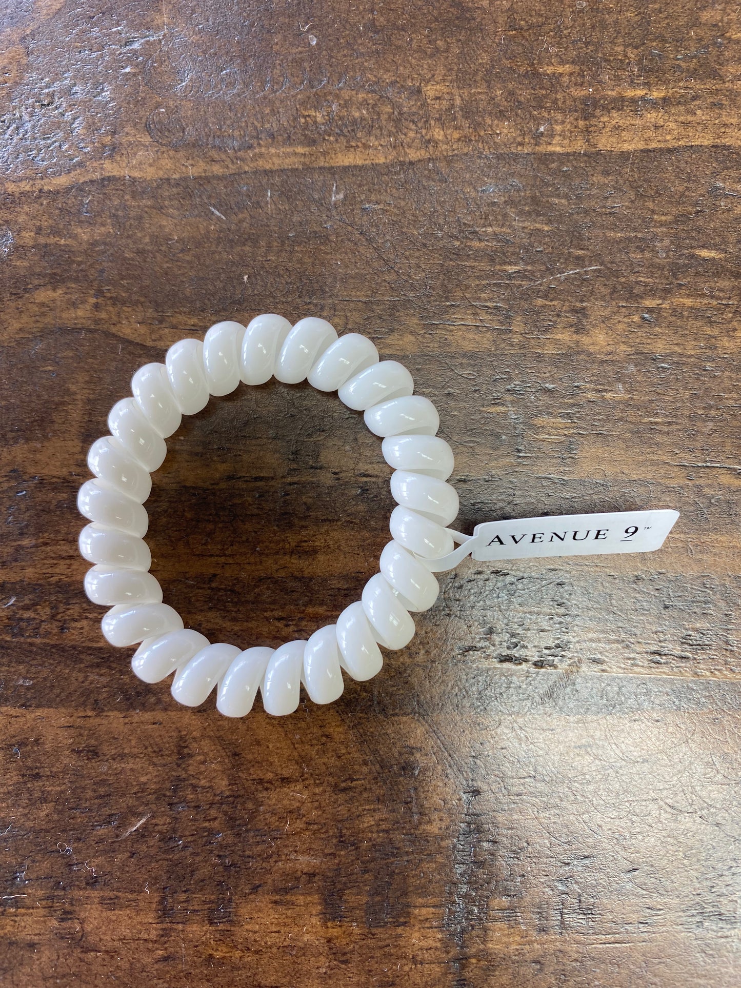 Avenue 9 Twisty Hair Tie - Whitt & Co. Clothing