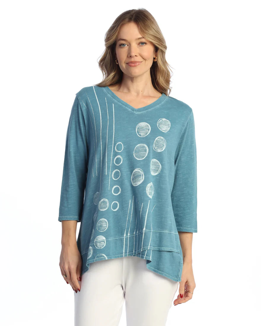 Jess & Jane Weekender V-Neck Top