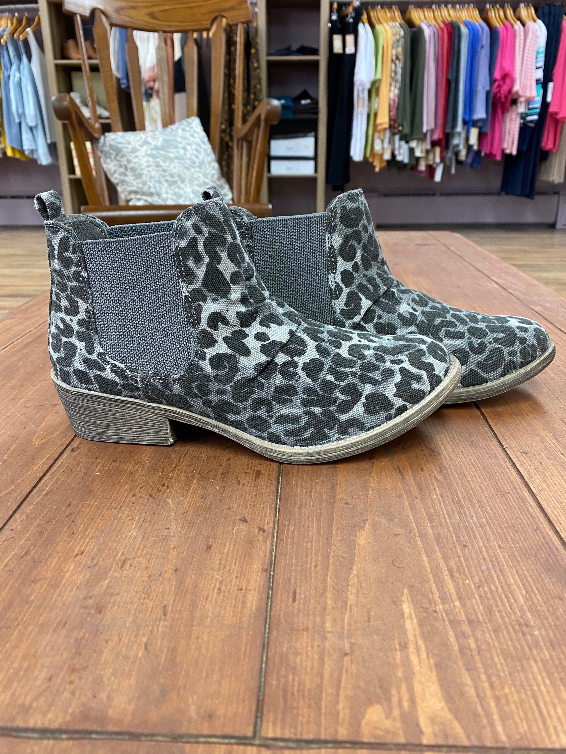 Very G Rezza Gray Leopard Bootie - Whitt & Co. Clothing