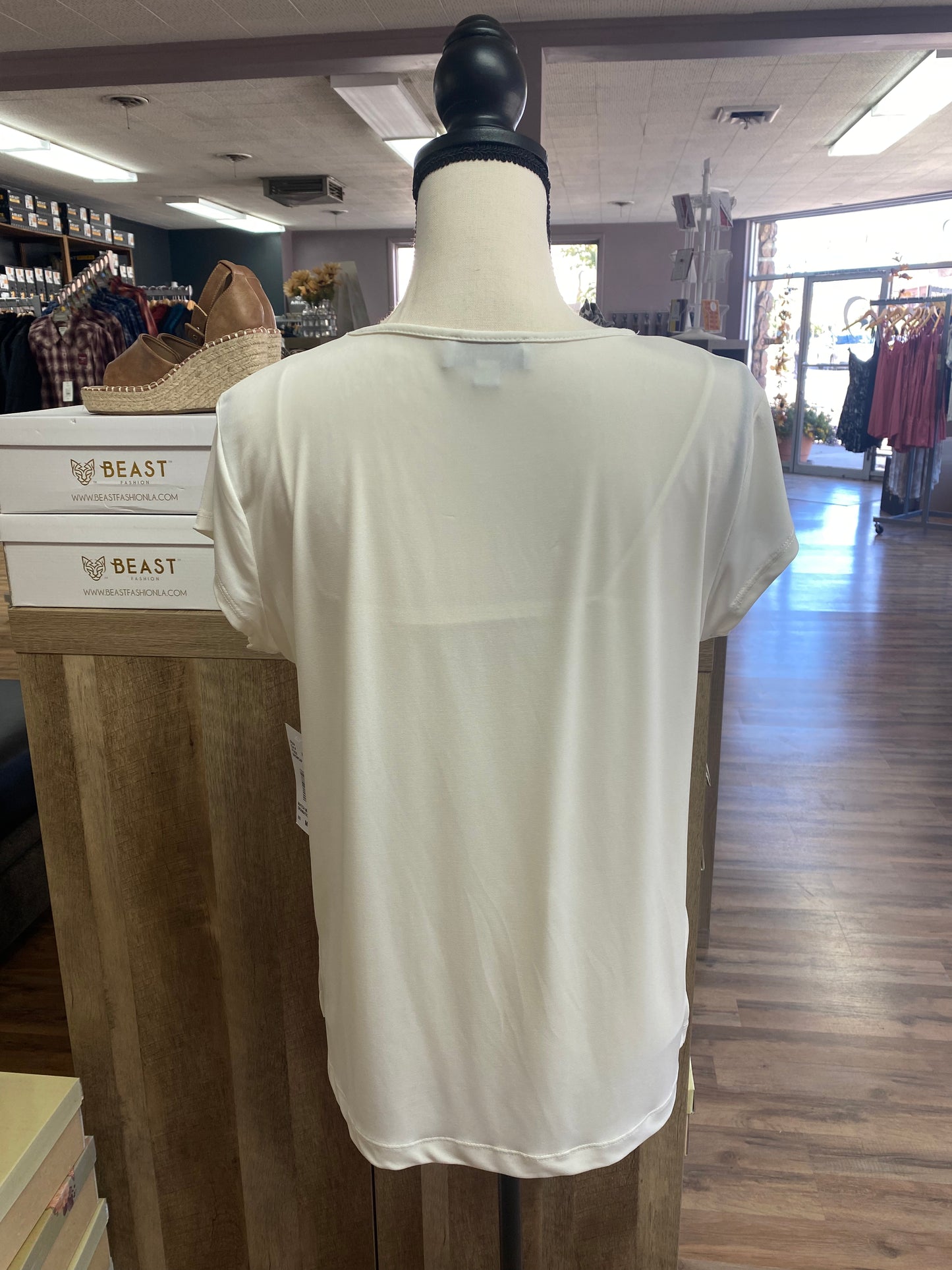 Southern Lady Cap Sleeve Ivory Cut Out Top - Whitt & Co. Clothing